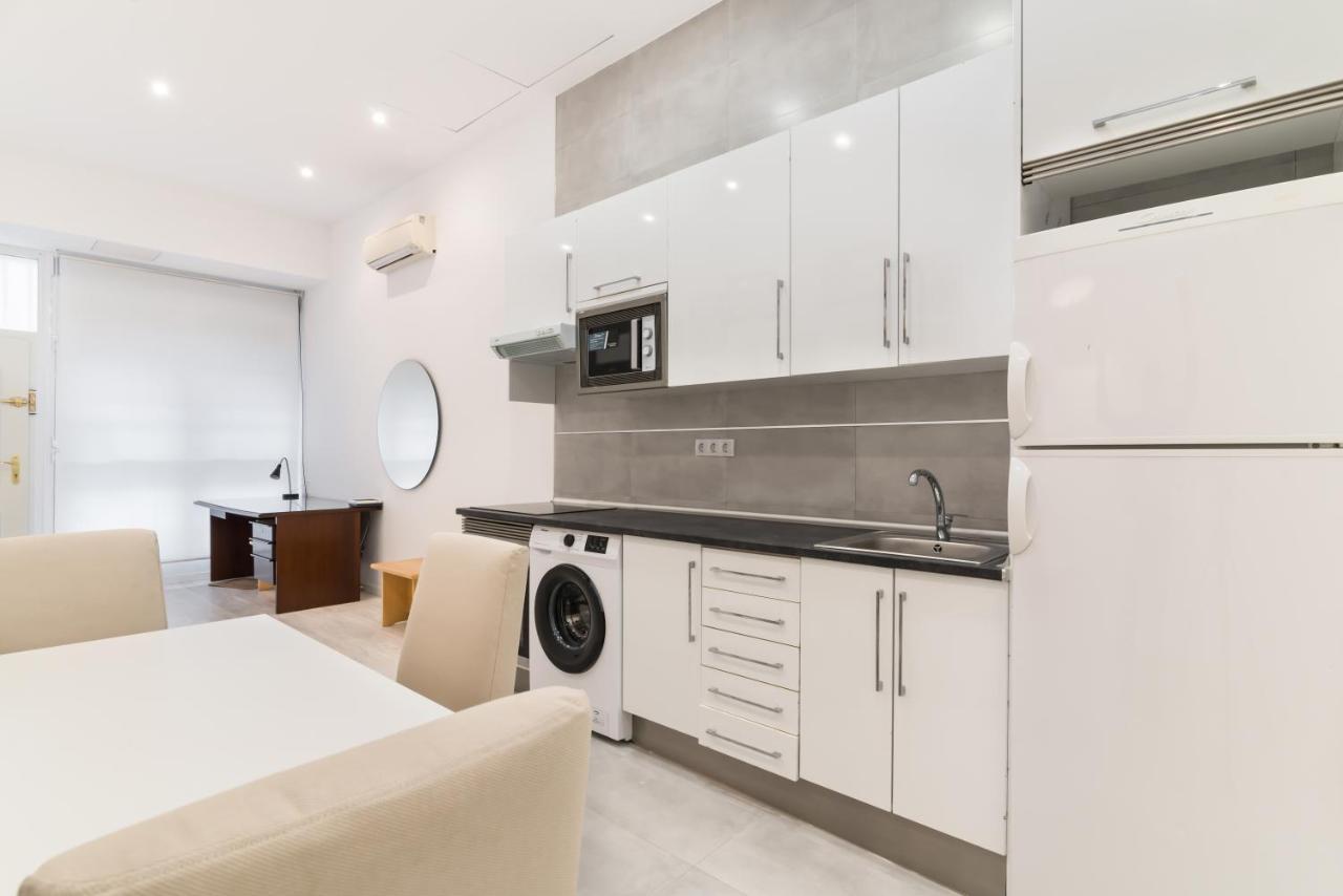 Acogedor Y Comodo Apartamento Madrid A/C Екстер'єр фото