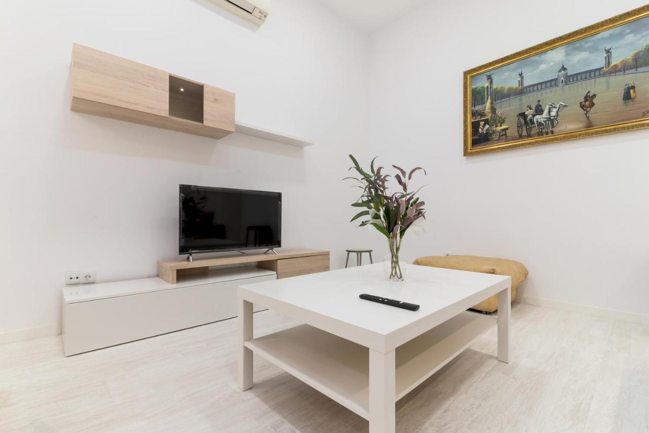 Acogedor Y Comodo Apartamento Madrid A/C Екстер'єр фото